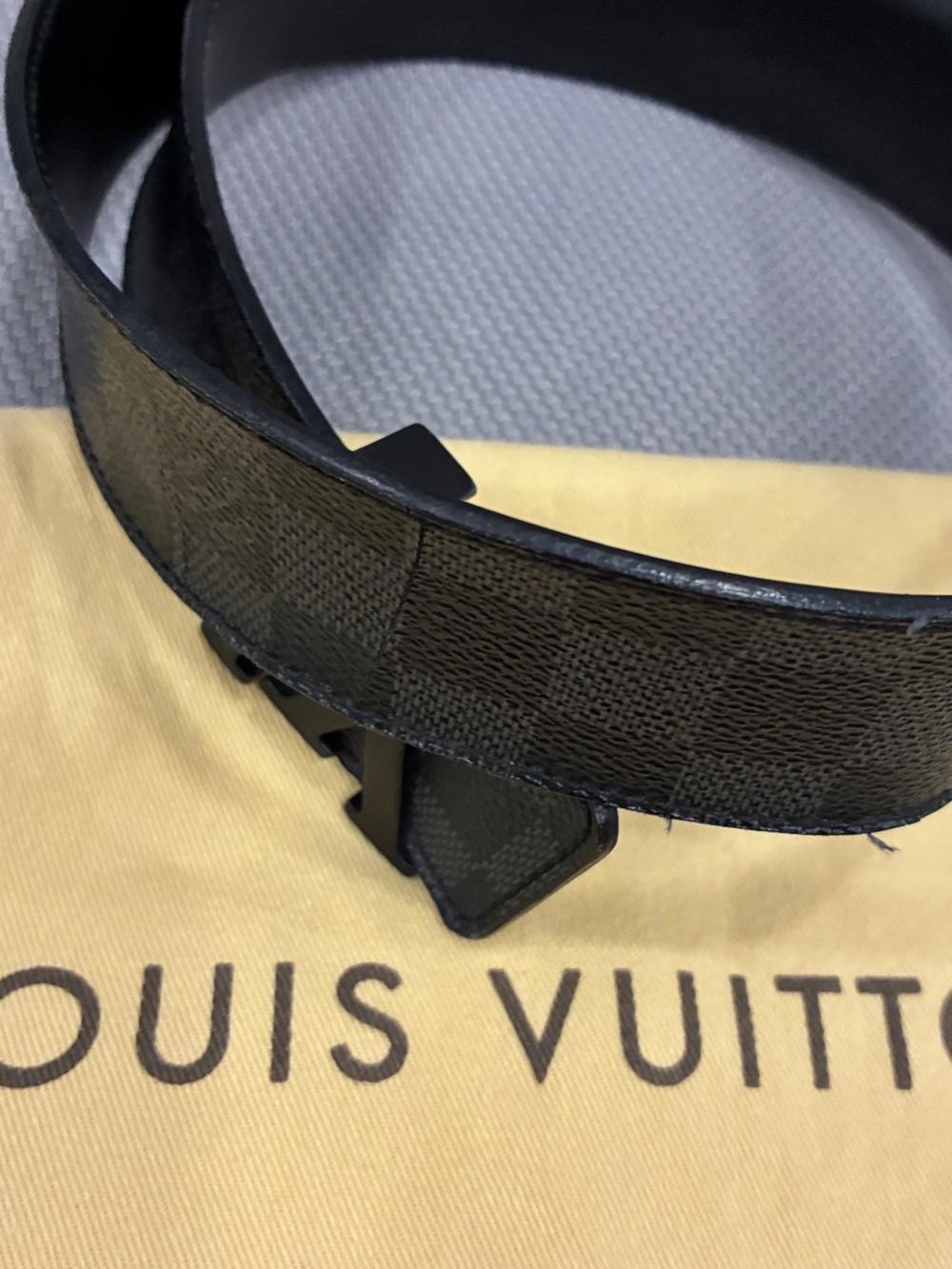 Louis Vuitton Damier Graphite LV Initiales Belt Size 38 Black Gray preowned - Picture 16 of 16
